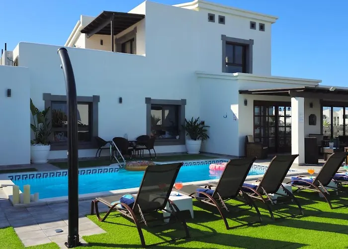 Karla Коста Бланка