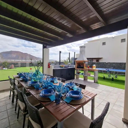 别墅 Karla 普拉亚布兰卡