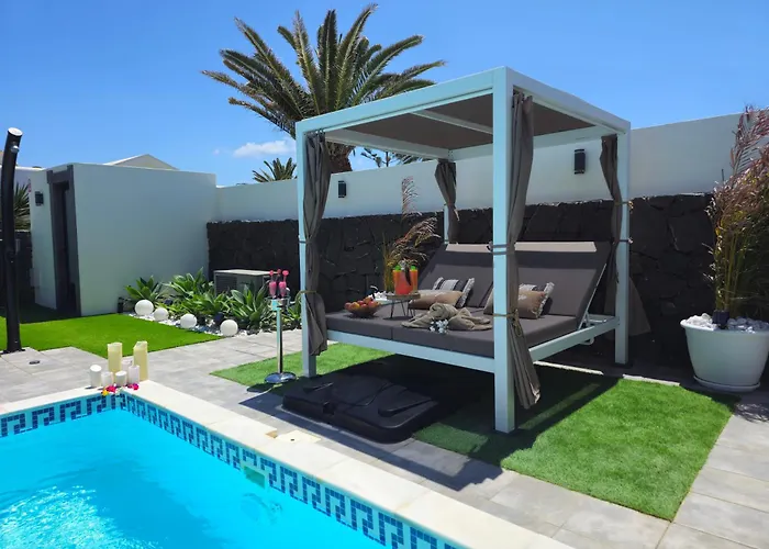 Karla פלאיה בלנקה