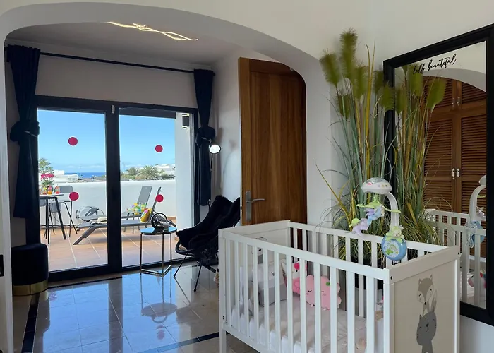 Karla Playa Blanca (Lanzarote)